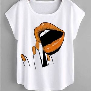 New graphic batwing sleeve tee